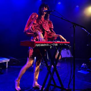 Lou Doillon feet photo 20