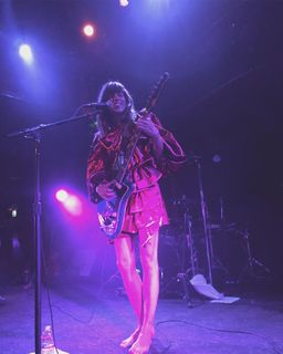 Lou Doillon feet photo 16