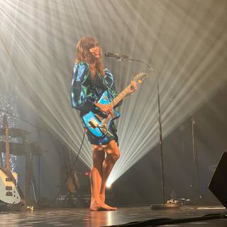 Lou Doillon feet photo 13
