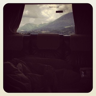 Lou Doillon feet photo 8