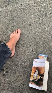Lou Doillon feet photo 5