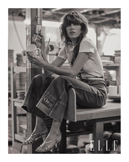 Lou Doillon feet photo 7