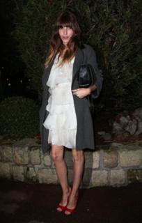 Lou Doillon feet photo 12