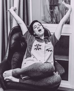 Lou Sanders feet photo 1