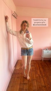 Lou Sanders feet photo 2