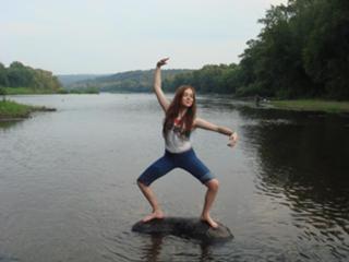 Louisa Connolly-Burnham feet photo 1