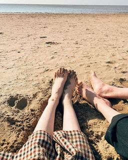 Louisa Connolly-Burnham feet photo 8
