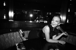 Louisa Johnson feet photo thumbnail