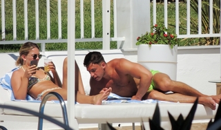 Louisa Johnson feet photo thumbnail