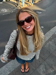 Louisa Johnson feet photo 1