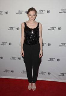 Louisa Krause feet photo 4