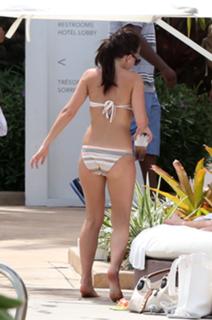 Louisa Lytton feet photo thumbnail