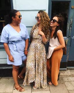 Louisa Lytton feet photo thumbnail