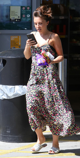 Louisa Lytton feet photo thumbnail