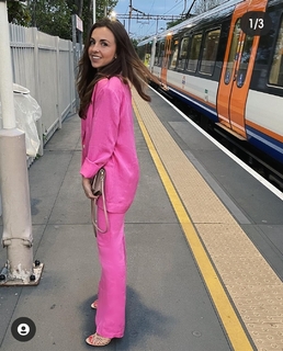 Louisa Lytton feet photo thumbnail
