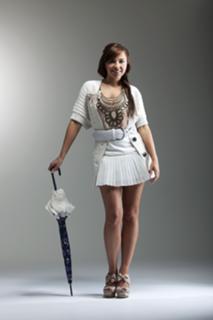 Louisa Lytton feet photo thumbnail