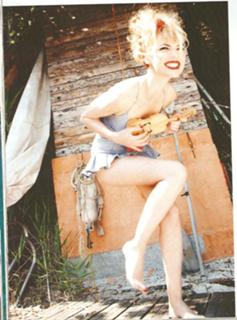 Louise Bourgoin feet photo thumbnail