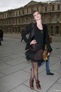 Louise Bourgoin feet photo thumbnail