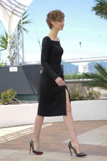 Louise Bourgoin feet photo thumbnail