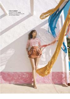 Louise Bourgoin feet photo thumbnail