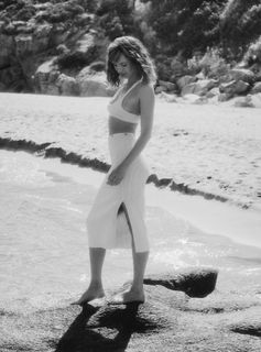 Louise Bourgoin feet photo 1