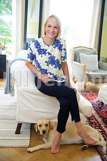 Louise Minchin feet photo 12