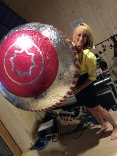 Louise Minchin feet photo 6