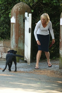 Louise Minchin feet photo 13