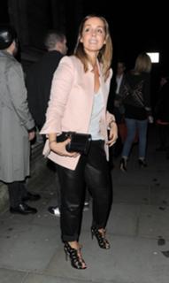 Louise Redknapp feet photo thumbnail