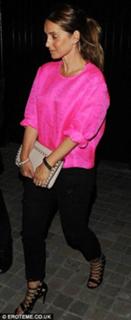 Louise Redknapp feet photo thumbnail