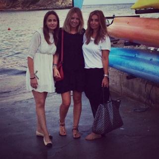 Louise Redknapp feet photo thumbnail