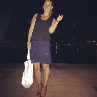 Louise Redknapp feet photo thumbnail