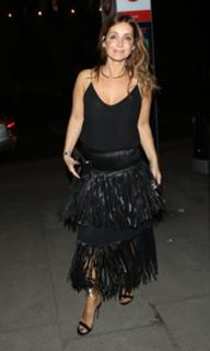 Louise Redknapp feet photo thumbnail