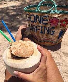 Louise Redknapp feet photo thumbnail