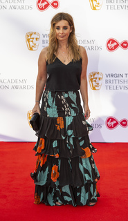 Louise Redknapp feet photo thumbnail