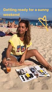 Louise Redknapp feet photo thumbnail