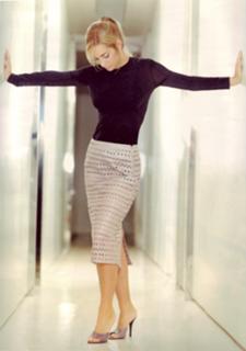 Louise Redknapp feet photo thumbnail