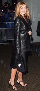 Louise Redknapp feet photo thumbnail