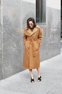 Louise Roe feet photo thumbnail