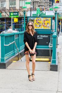 Louise Roe feet photo thumbnail