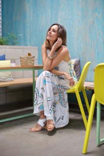 Louise Roe feet photo thumbnail