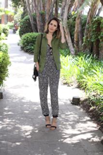 Louise Roe feet photo thumbnail