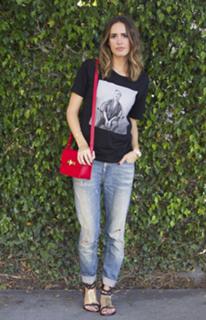 Louise Roe feet photo thumbnail