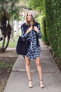 Louise Roe feet photo thumbnail