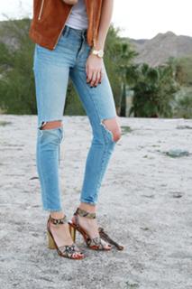 Louise Roe feet photo thumbnail