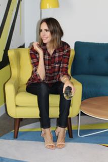 Louise Roe feet photo thumbnail