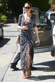 Louise Roe feet photo thumbnail