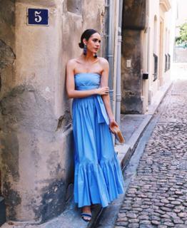 Louise Roe feet photo thumbnail