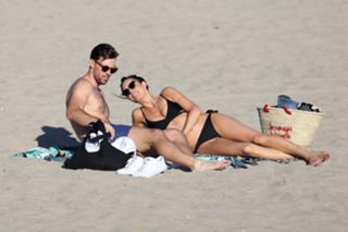 Louise Roe feet photo thumbnail