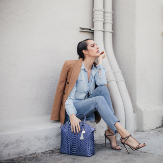 Louise Roe feet photo thumbnail